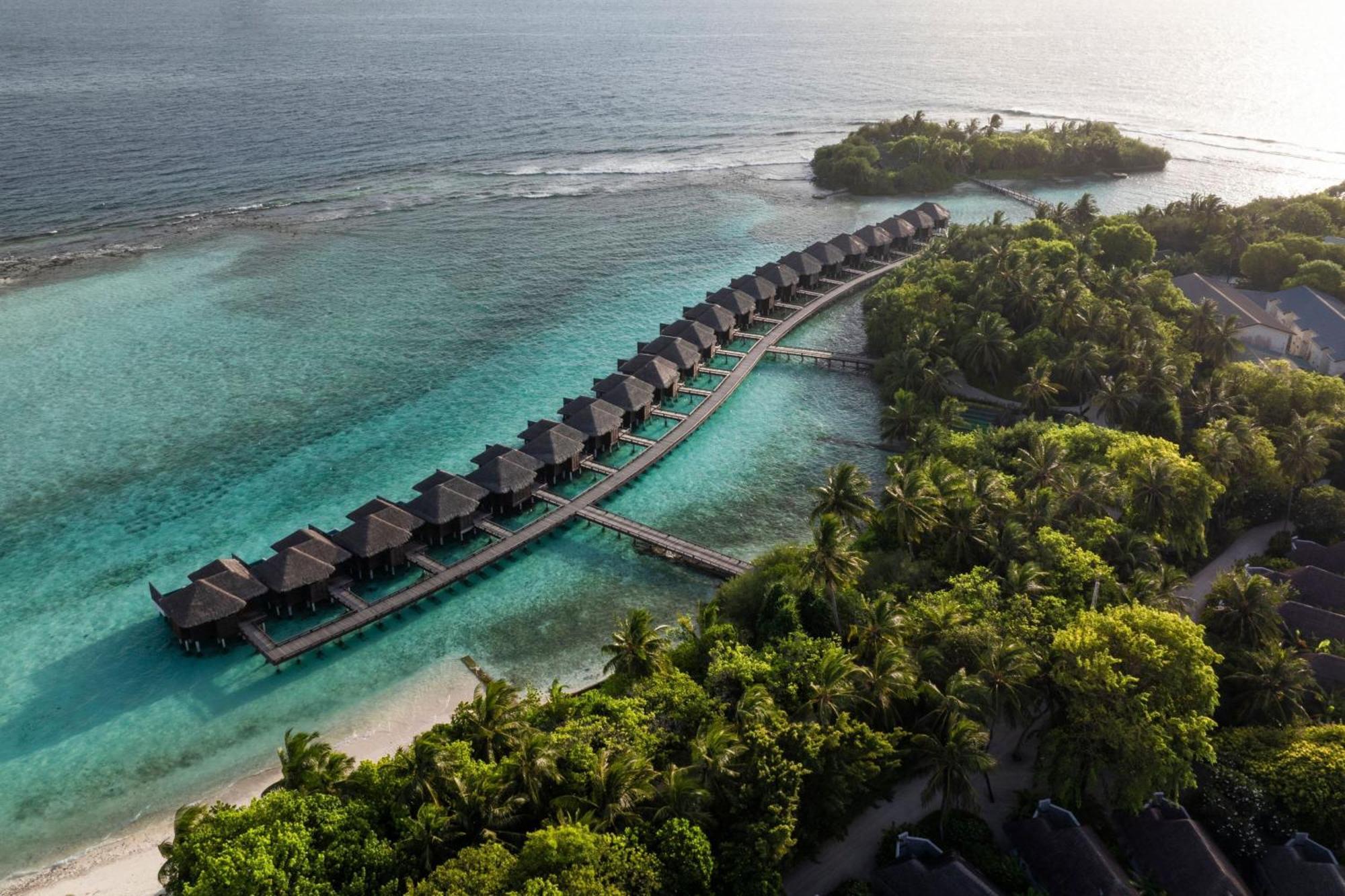 Sheraton Maldives Full Moon & Resort