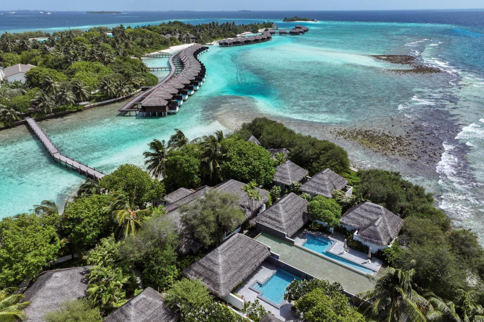 Sheraton Maldives Full Moon &