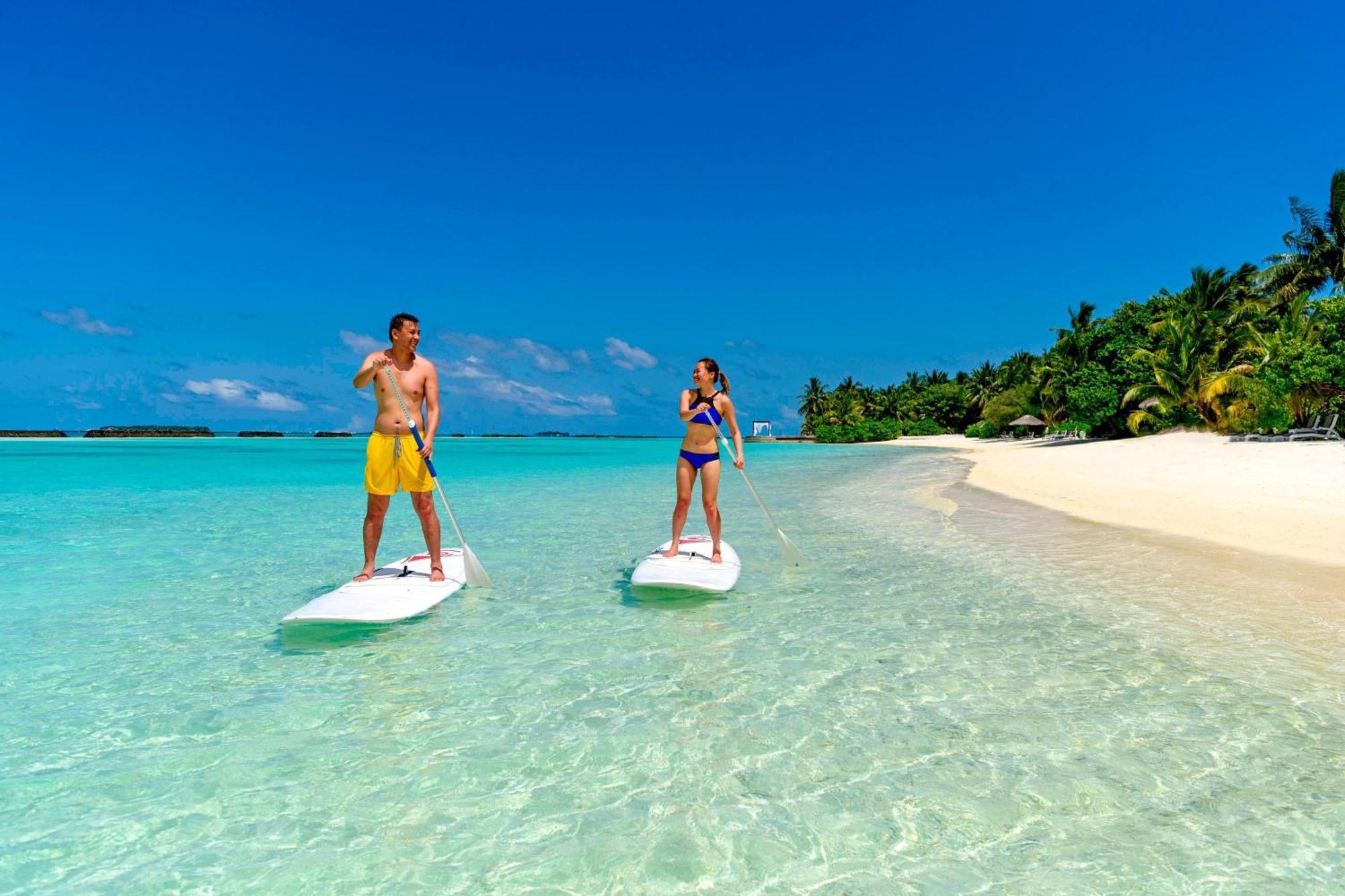 Sheraton Maldives Full Moon & 5* Hulhumale