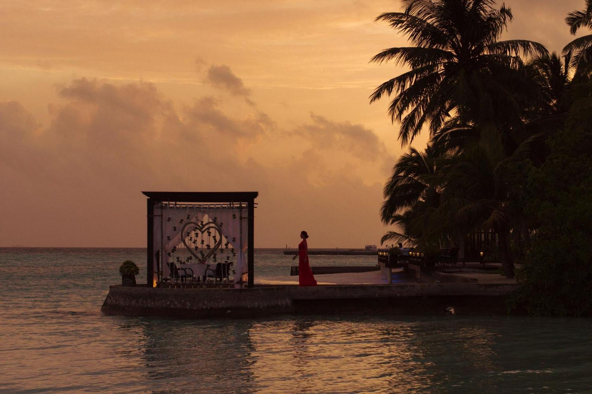 Resort Sheraton Maldives Full Moon &