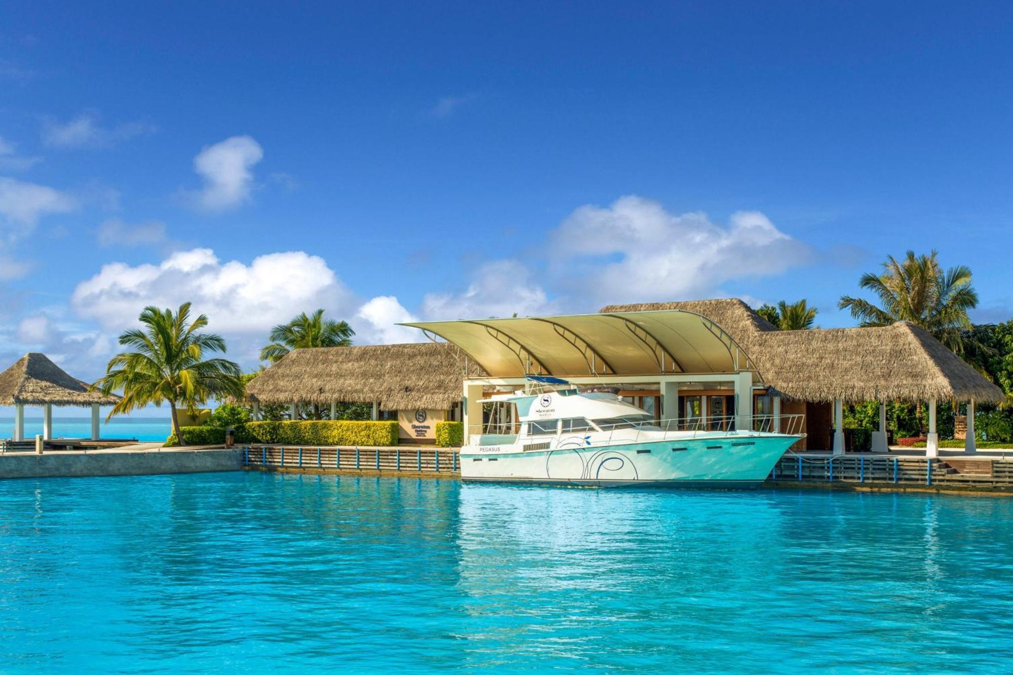 Sheraton Maldives Full Moon & 5* Hulhumale