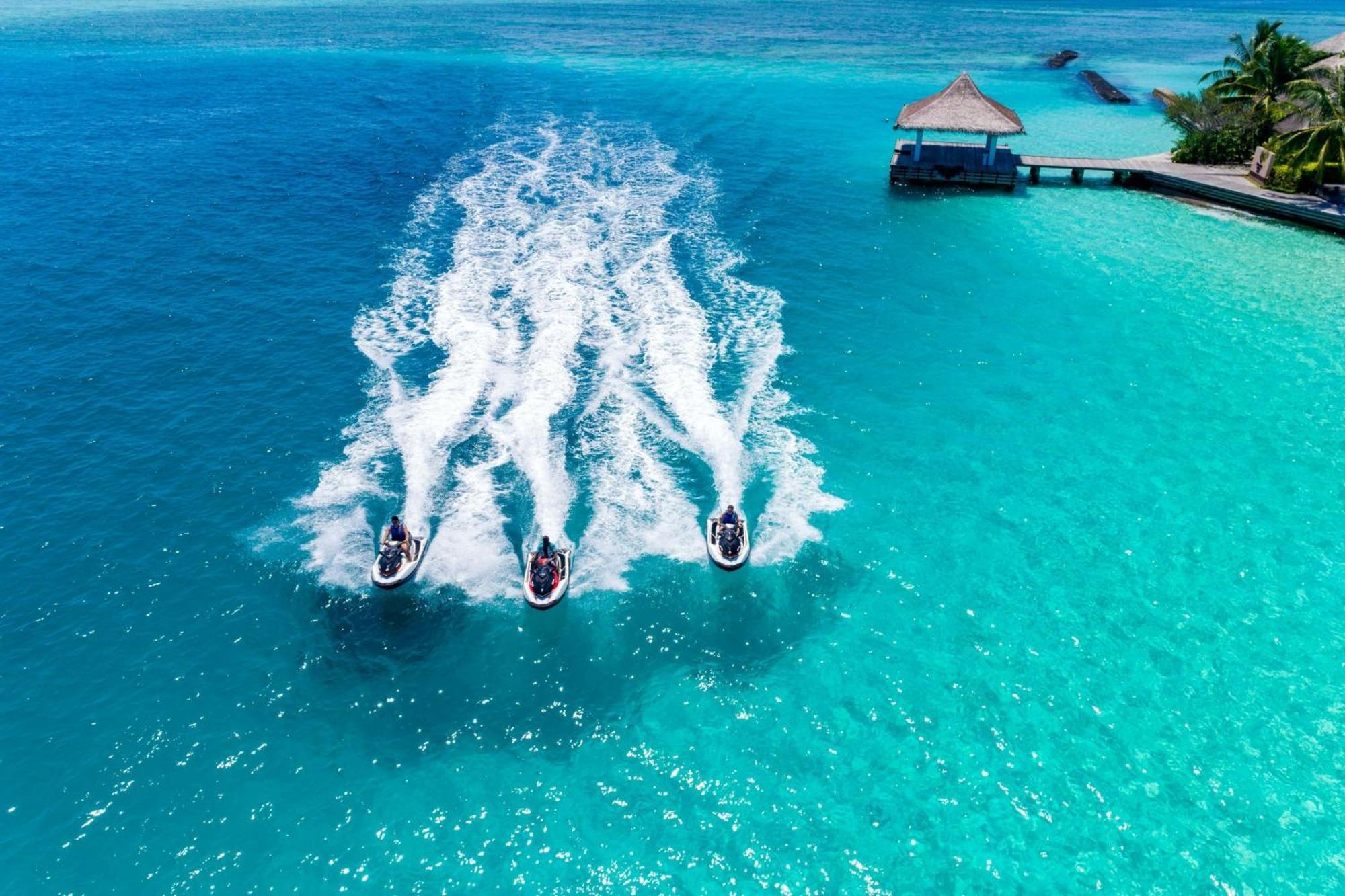 Sheraton Maldives Full Moon & Resort