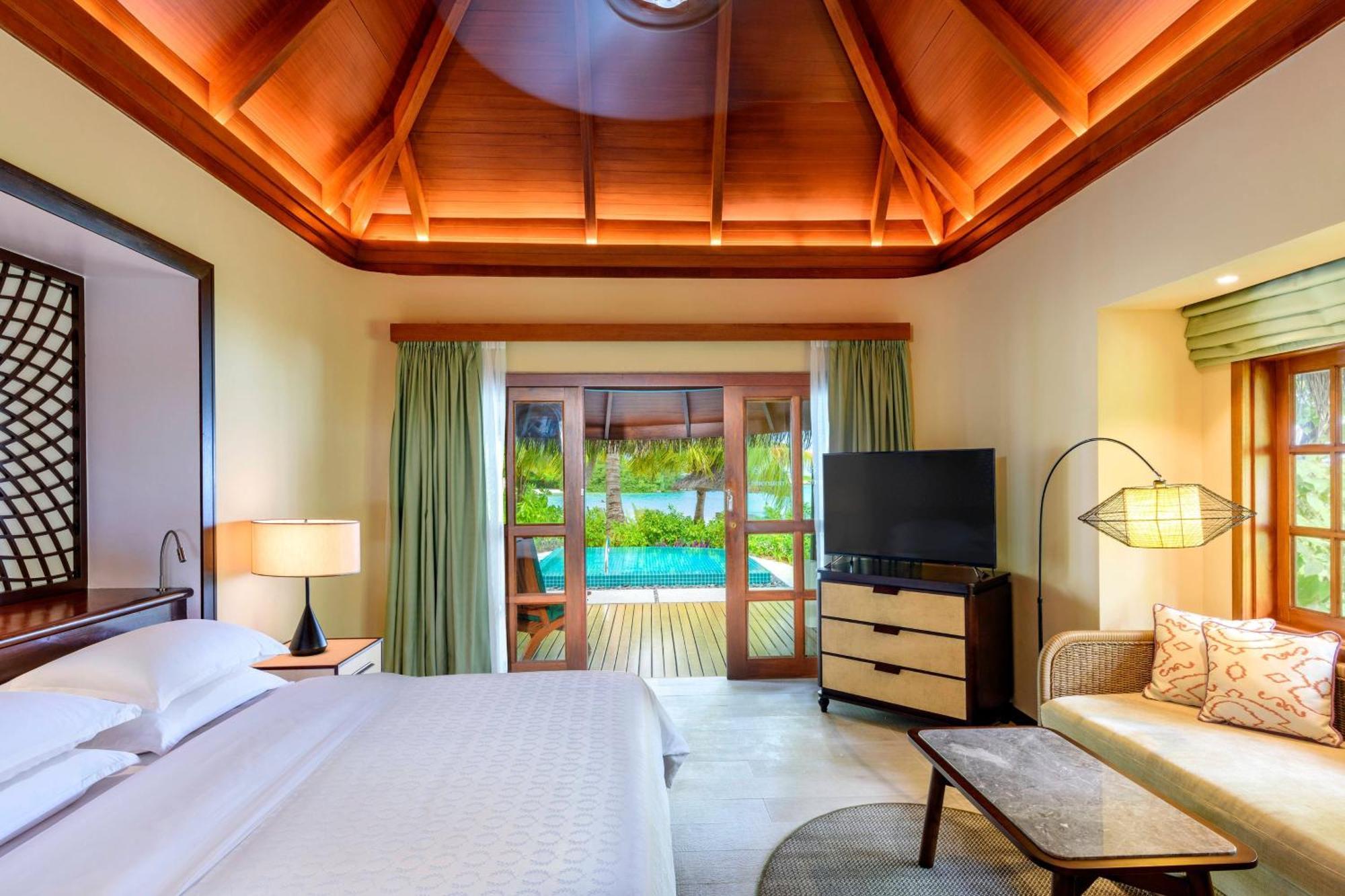 Resort Sheraton Maldives Full Moon & 5*